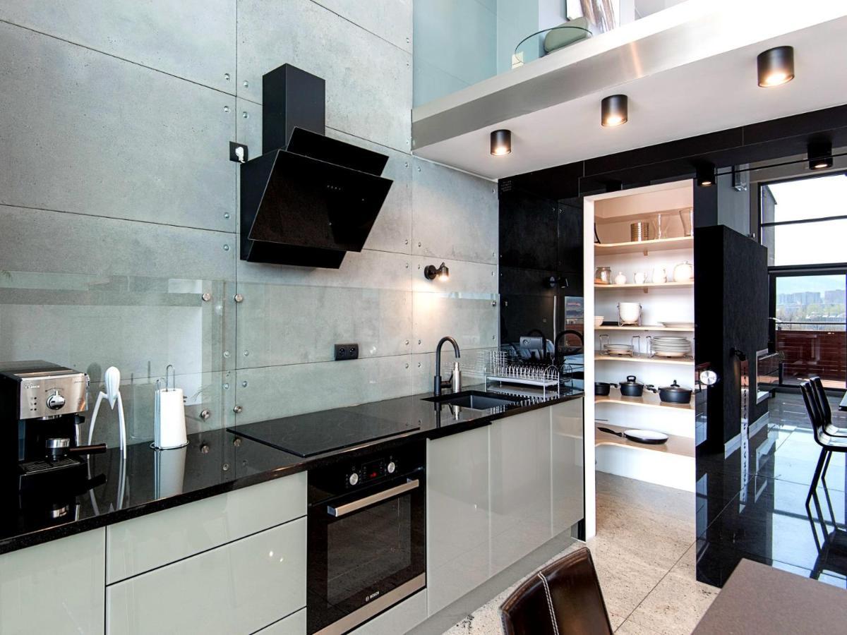 Mlynska 8 Apartament Z Prywatnym Basenem Bielsko-Biala Luaran gambar