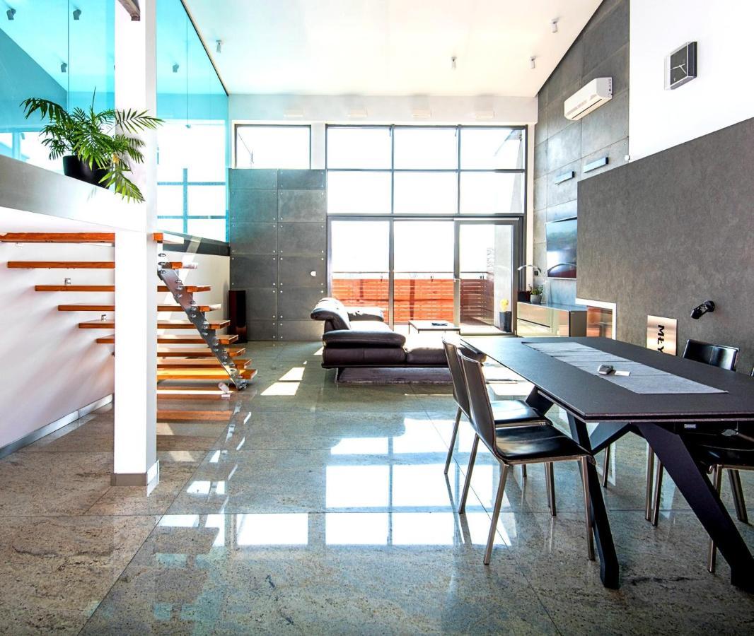 Mlynska 8 Apartament Z Prywatnym Basenem Bielsko-Biala Luaran gambar