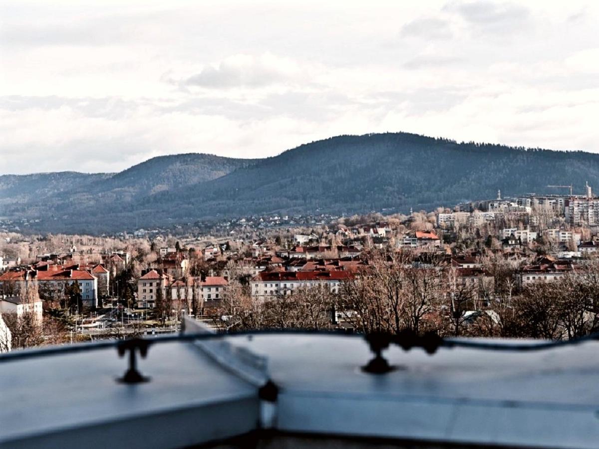 Mlynska 8 Apartament Z Prywatnym Basenem Bielsko-Biala Luaran gambar