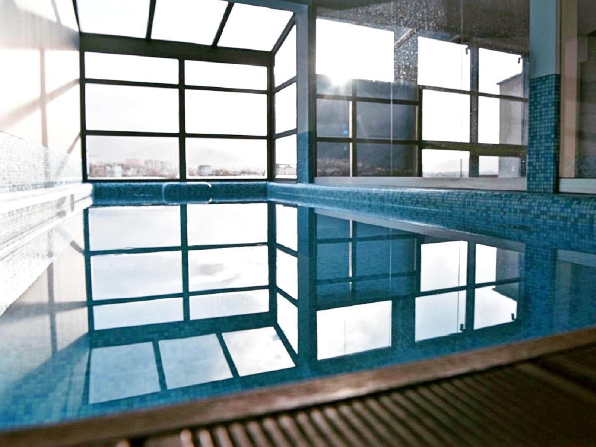 Mlynska 8 Apartament Z Prywatnym Basenem Bielsko-Biala Luaran gambar