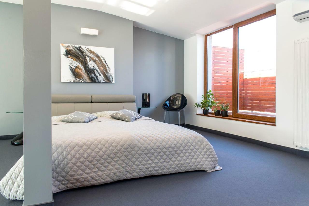 Mlynska 8 Apartament Z Prywatnym Basenem Bielsko-Biala Luaran gambar